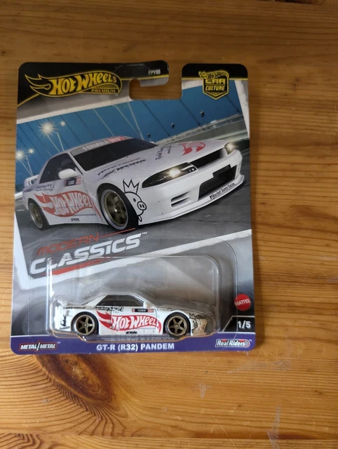 HOT WHEELS PREMIUM NISSAN SKYLINE GT R R32 PANDEM MODERN CLASSICS EUR 15 00 PicClick DE