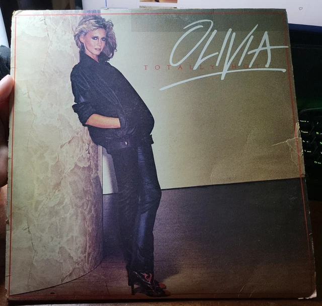 OLIVIA NEWTON JOHN TOTALLY Hot RPM Vinyl LP Record FAST