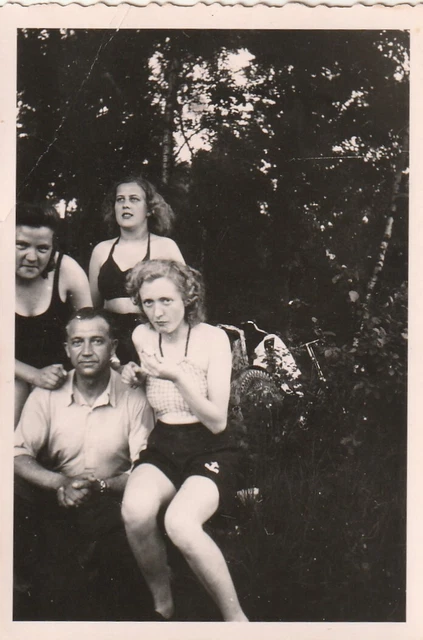 VINTAGE FOTO HÜBSCHE Mädchen im Badedress nude Momentaufnahme 30er