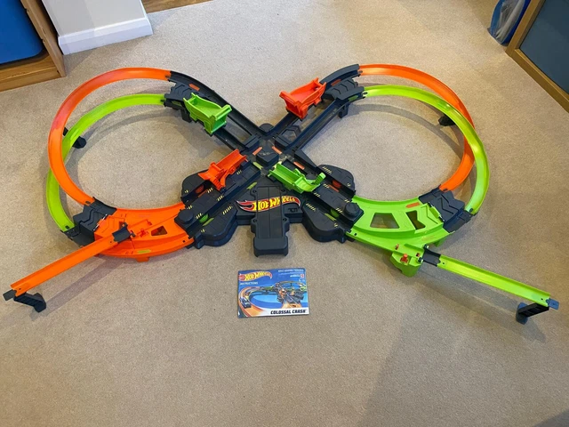HOT WHEELS COLOSSAL Crash Motorized Track Set GFH87 Pre Owned 21 52 PicClick UK