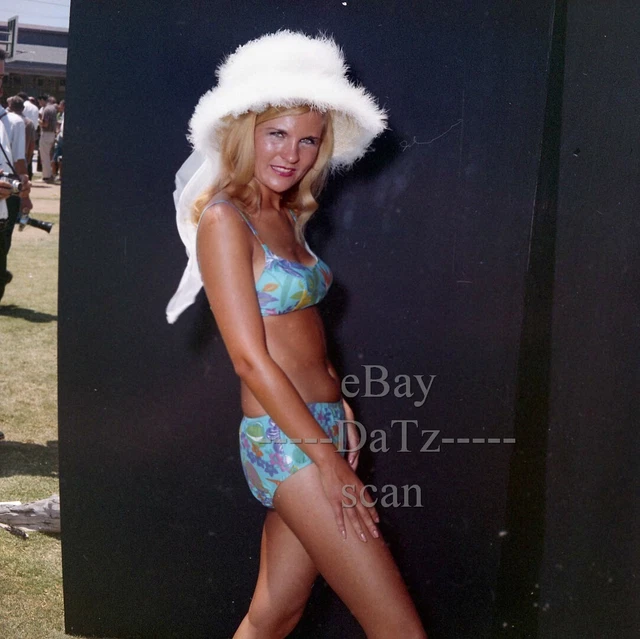 1960S COLOR NEGATIVE SEXY Pinup Girl In Bikini By Hay Cheesecake