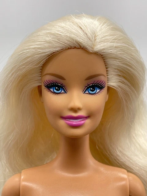 BARBIE GENERATION GIRL CEO Face Nude Blonde Body Articulated Knees