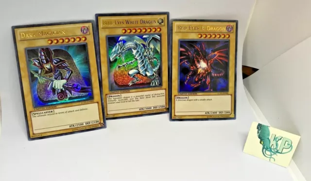 BLUE EYES WHITE Dragon Dark Magician Red Eyes Black Dragon 3 Card Set