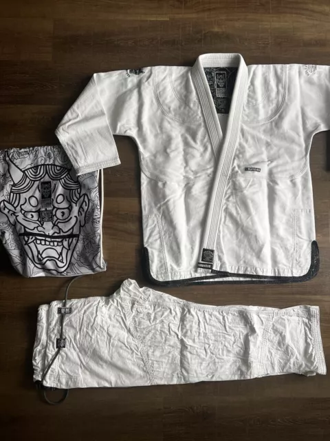 Half Sumo Onmyodo Dogi Special Edition GI Size: A4 Jiu Jitsu Gi Silver