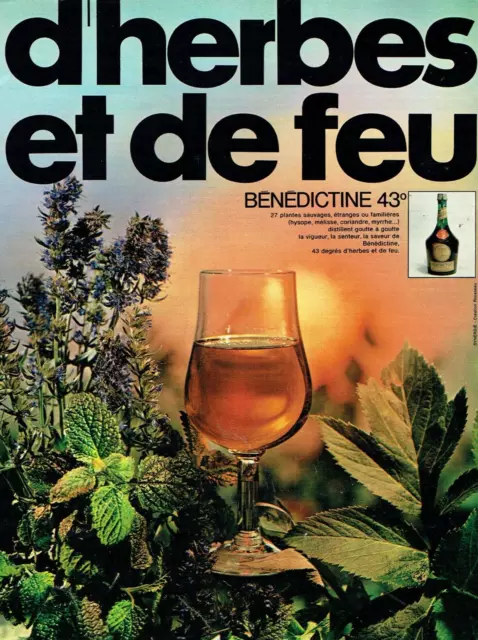 Publicité Advertising 0124 1970   Bénédictine 43°  d'herbes et de feu