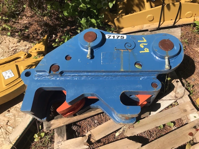 Hills Engineering (KENT) Hydraulic Excavator Quick Coupler - 90mm  pins