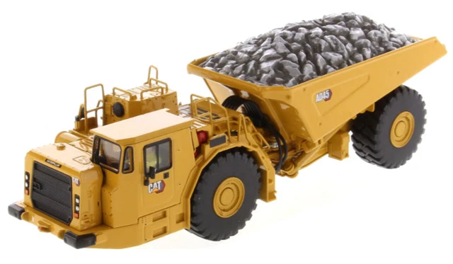 KOMATSU HM400-5 dumper articulé avec une échelle de 1/50 conçu par FIRST GEAR sur