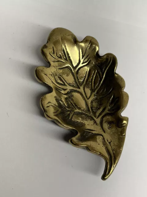 Vtg Solid brass oak leaf shallow dish 4” x 2.25” made in England ***READ