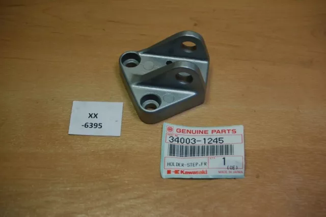 Kawasaki 34003-1245 Holder-step, Fr, Lh  Genuine NEU NOS xx6395