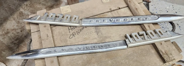 Vtg Hood Ornamet/emblems Vtg Hood Ornamet/emblems