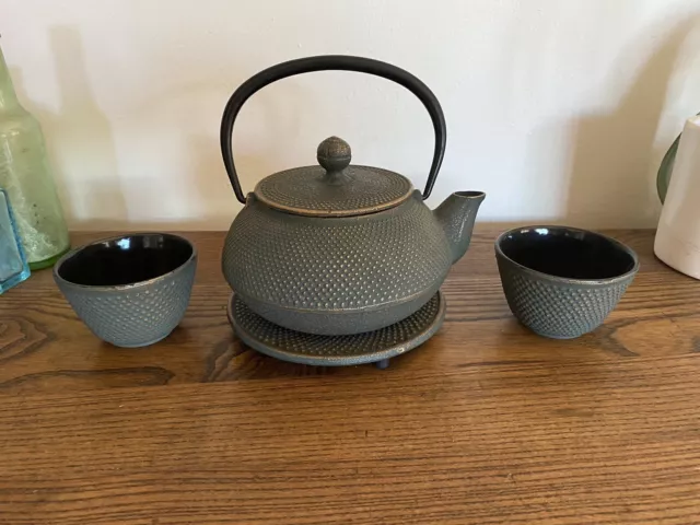 24 fl oz Black Small Hobnail Japanese Cast Iron Teapot Tetsubin Infuser Tea Set