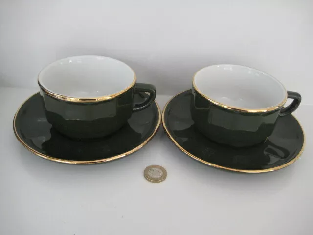 2  x  APILCO GREEN & GOLD LARGE COFFEE TEA CUPS AND SAUCERS FRENCH BISTRO WARE