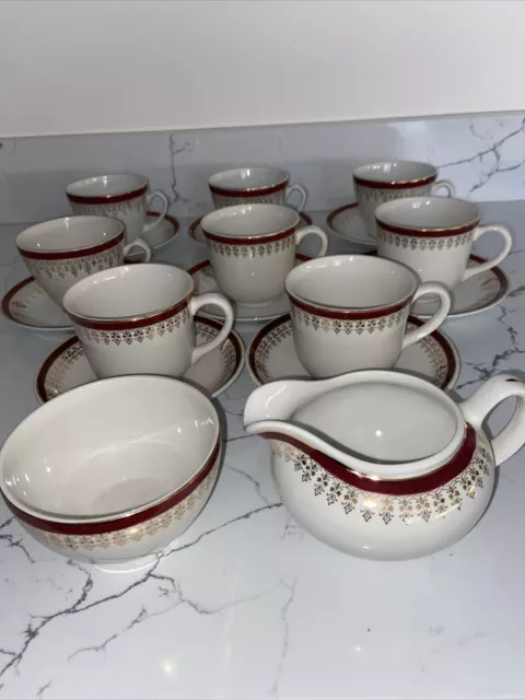 Mixture Wood & Sons / Alfred Meakin Burgundy Gold Tea Set (18 Pieces)