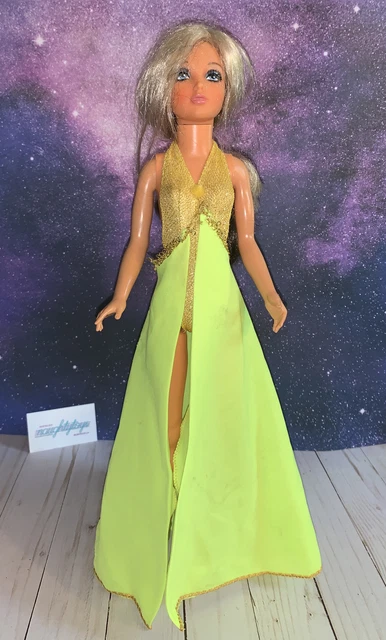 Vtg 1974 Tiffany Taylor 19" Color Changing Hair Doll Ideal NICE 70’s w/ Clothes