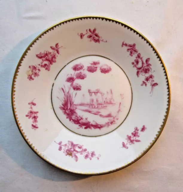 Assiette à pain en fine porcelaine de Limoges dessinée et signée Sèvres