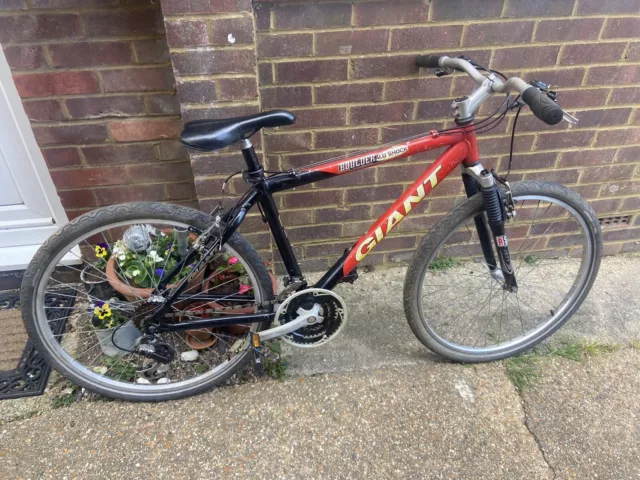 RETRO ADULTS GIANT Boulder Alu Shock 21 Speed Mountain Bike 40.00 PicClick UK