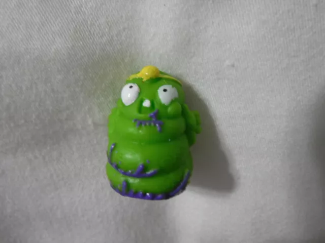 The Trash Pack Series 5 - Squirm Worm - Common -Trashie