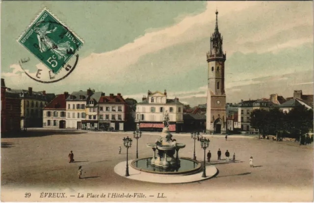 CPA EVREUX La Place de l'Hotel-de-Ville (1148915)