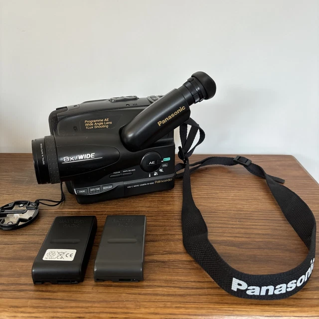 PANASONIC VHS-C VIDEOCAMERA filmato NV-S250 videocamera palmcorder ...