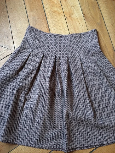 Jupe Noire Avec Volants Et Dentelle Maje Taille 36 - Très Bon état Pour Soirée