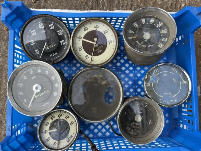 ## Job Lot Of Vintage Classic Car Speedometers Jaeger / Smiths & Instruments ##