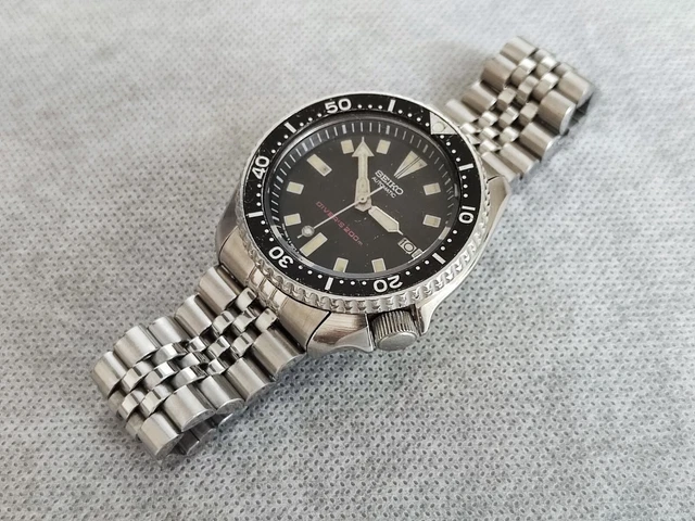 Seiko  Black Dial  7002-7039 - Vintage Condizioni in buone condizioni