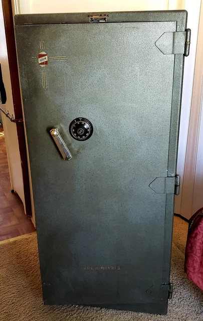 Antique Safe by Herring Hall Marvin Safe (Early 1900's) w/Authentic Serial #'s Antique Safe by Herring Hall Marvin Safe (Early 1900's) w/Authentic Serial #'s
