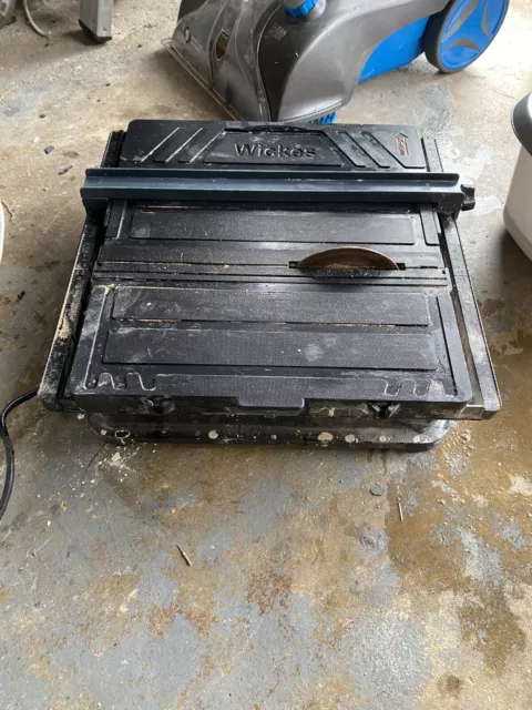 Wickes tile discount cutter 600mm