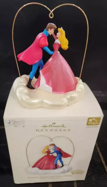 Hallmark Keepsake Princess Aurora and Prince Phillip - Sleeping Beauty 2006 NIB