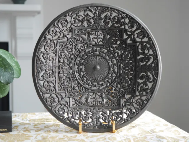 Antique 19th Century Cast Iron Metal Decorative Wall Plate (Coalbrookdale?)