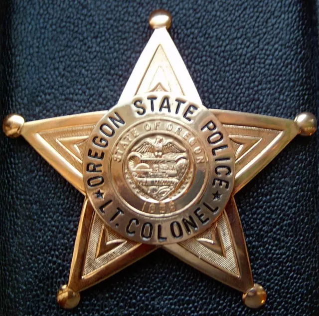 h/8***OLD-Policebadge: OREGON STATE POLICE