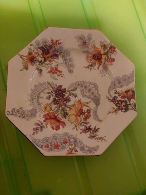 Assiette Octogonale Sarreguemines Decor Lavalliere