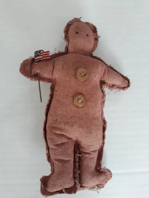 ⭐ VTG 6.5" Handmade Primitive Gingerbread Holding American Flag Signed Karen (A2