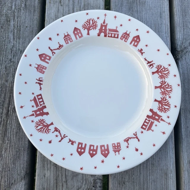 Emma Bridgewater Christmas Town 10.5" Dinner Plate New 1st Red Spongeware