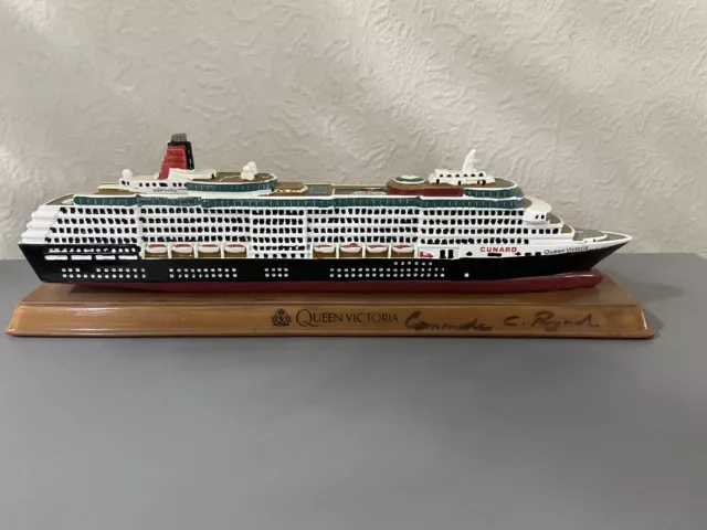 Cunard Queen Victoria Model Resin Signed By Captain Christopher Rynd *RARE*