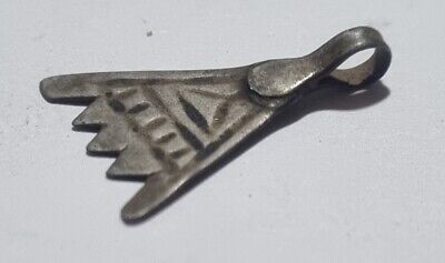 AMAZIGH CULTURE OLD VINTAGE BERBER TRIBAL ANTIQUE SILVER PENDENT MAGHREB 0.94g