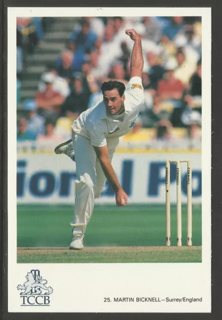 MARTIN BICKNELL (ENGLAND) OFFICIAL TCCB CRICKET POSTCARD No. 25