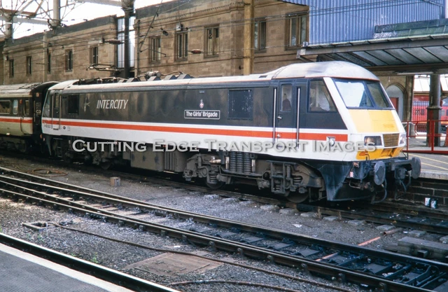 ORIGINAL RAILWAY SLIDE: Class 90 Electric 90002 at Carlisle 1996* D ...