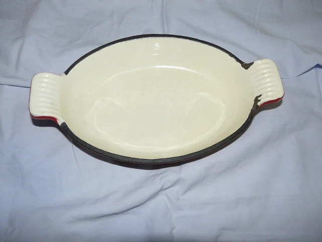 Ancien Plat Ovale En Fonte émaillée Bordeaux - Longueur 33 Cm - Vintage