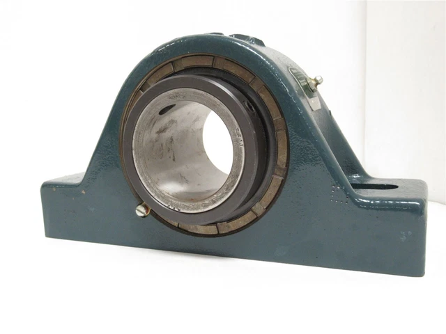 226435 Old-Stock; Rexnord MEP2211 Pillow Block Roller Bearing; 2-11/16"ID