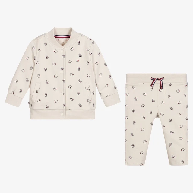 Set tuta da ginnastica Tommy Hilfiger baby beige logo bomber & joggers. Prezzo di acquisto £80. 3-6 mesi