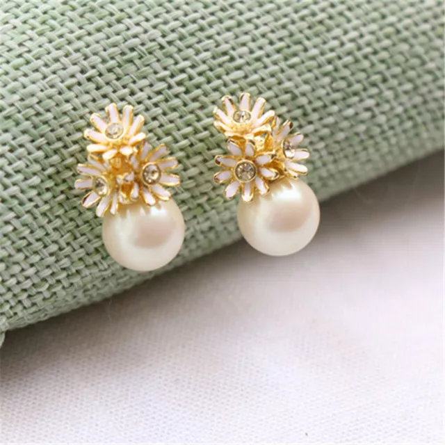 Kate Spade Fashion Golden Plated Delicate Crystal & Pearl Flowers Earrings