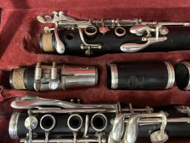 Vintage Professional Buffet Crampon R13 B Clarinet with case 2