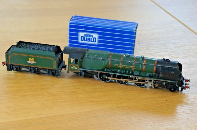 Hornby Dublo 3 rail BR matt green Duchess of Montrose tender loco No.46232