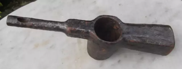 Ancien outil fer forgé Merlin D'abattage métier de boucherie  ART POPULAIRE