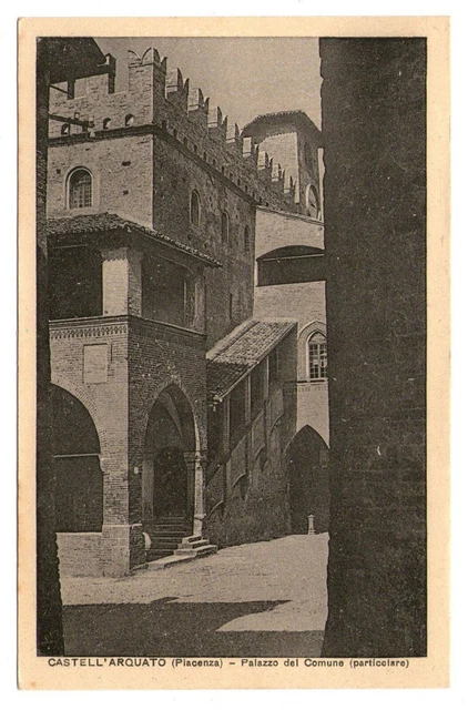 Cartolina - Castell'Arquato (Piacenza) - Palazzo del Comune - FP - NV