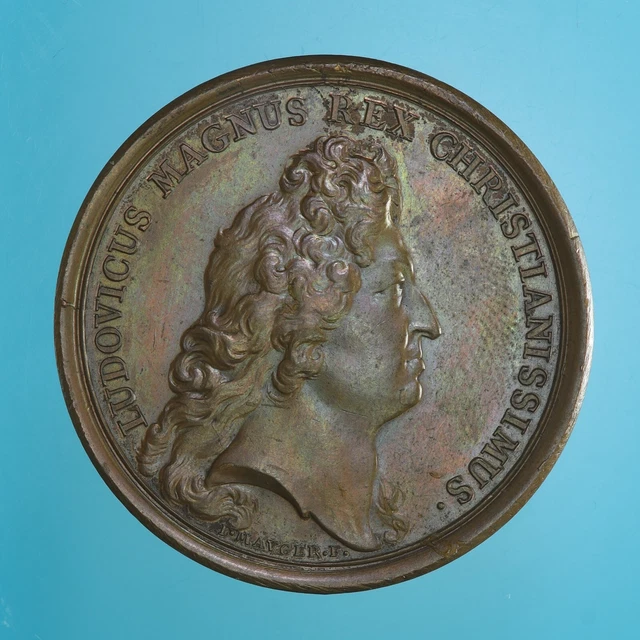 Médaille Ancienne En Bronze - Bataille De Crémone 1702, Louis XIV, état FDC