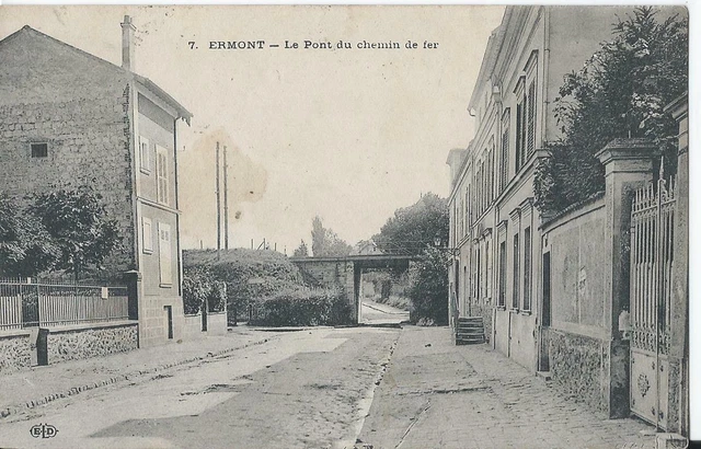 CPA - ERMONT (95) Le Pont du Chemin de fer