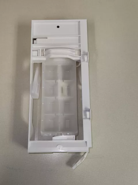 New Genuine OEM Whirlpool Refrigerator Ice Maker W11284458