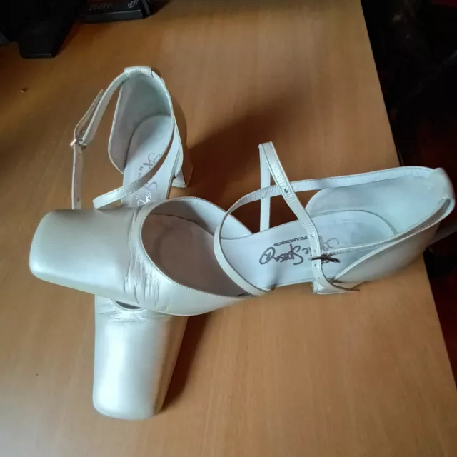 Wunderschöne ,italienische Brautschuhe in Größe 39 von "Sophie Sposa"